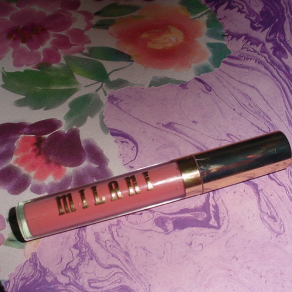 MILANI New Stayput Liquid Lipstick GLOW UP 110